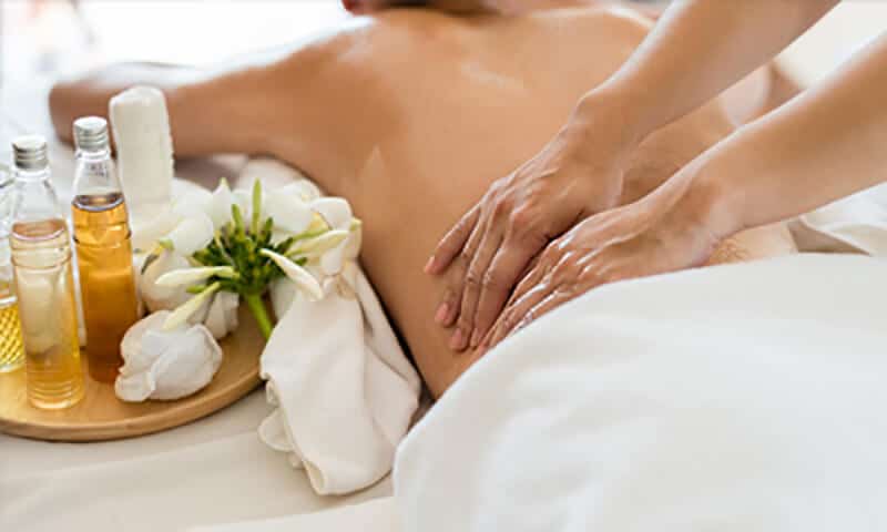 massage-aromatherapy